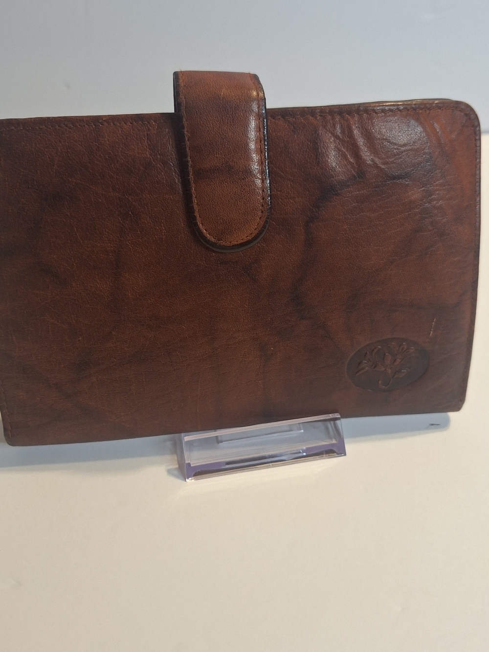 Buxton Kisslock Brown  Leather Passport Wallet With I.D Card And Carrd Slots